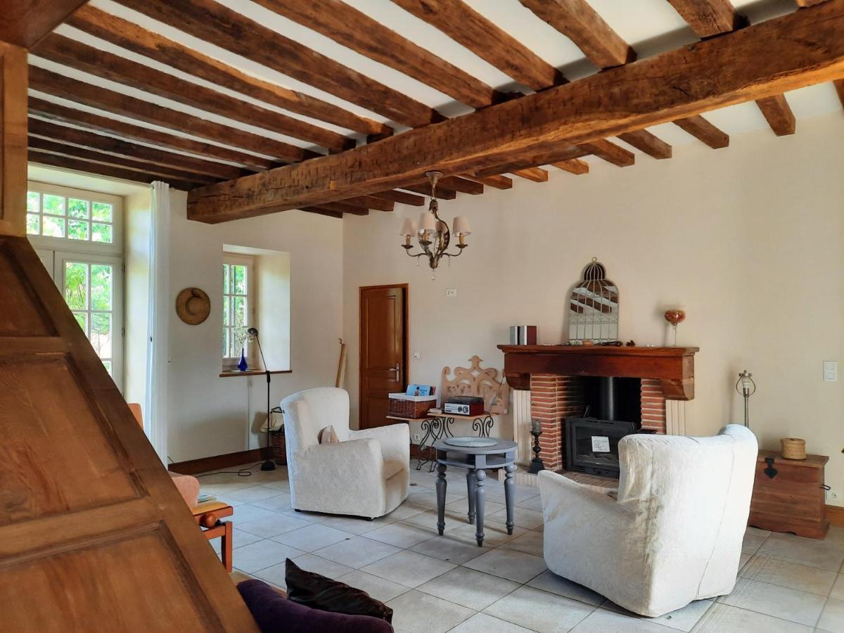Le Clos Du Gue Pressac Bagian luar foto