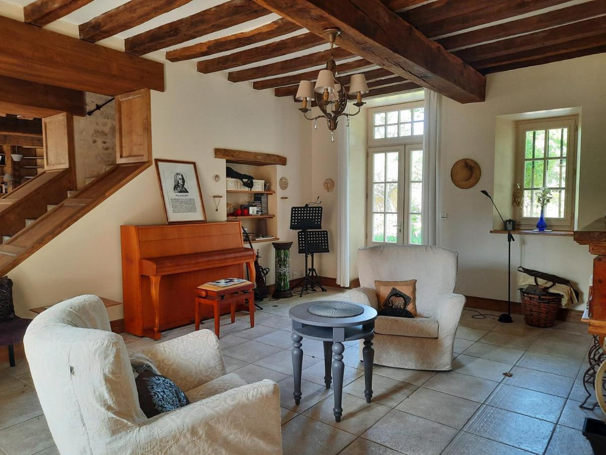 Le Clos Du Gue Pressac Bagian luar foto